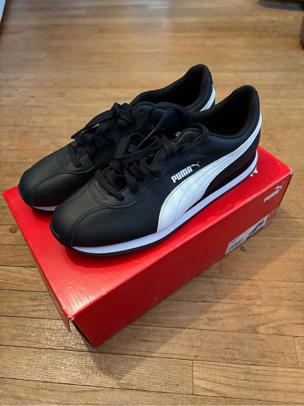 Puma Men's Black & White Turin Retro Sneakers