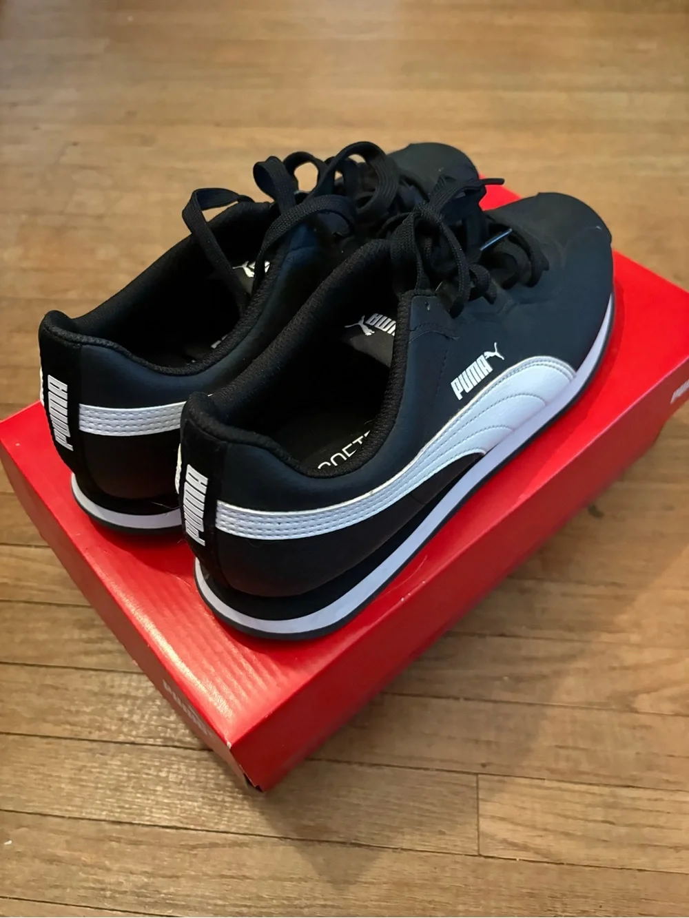 Puma sleek vintage