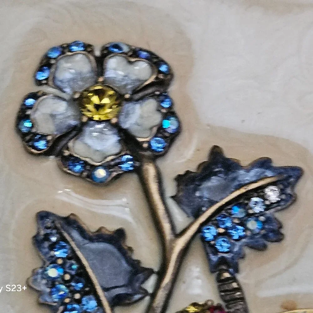 RARE JAY STRONGWATER BEE FLOWER DELFT GARDEN TRAVEL FOLDING CRYSTAL ENAMEL FRAME