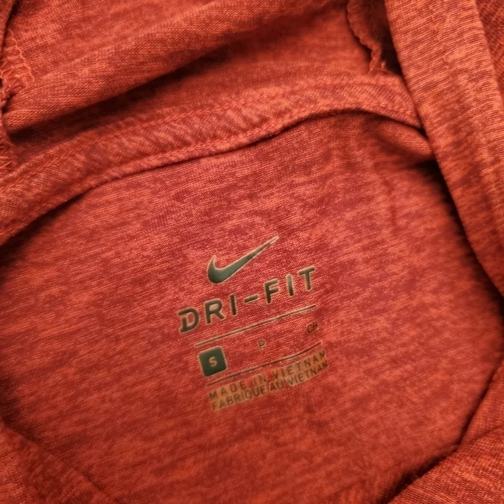 Nike pullover hooded