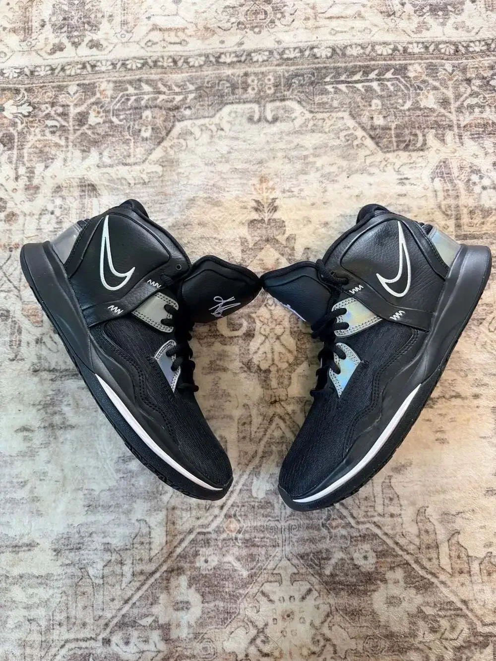 Nike kyrie flytrap