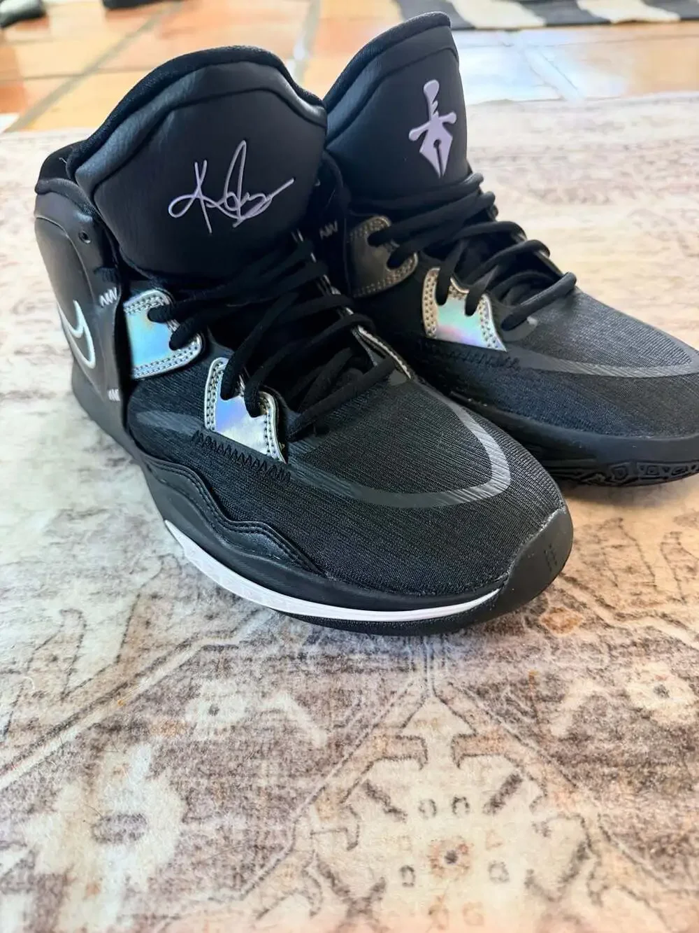 Nike kyrie flytrap