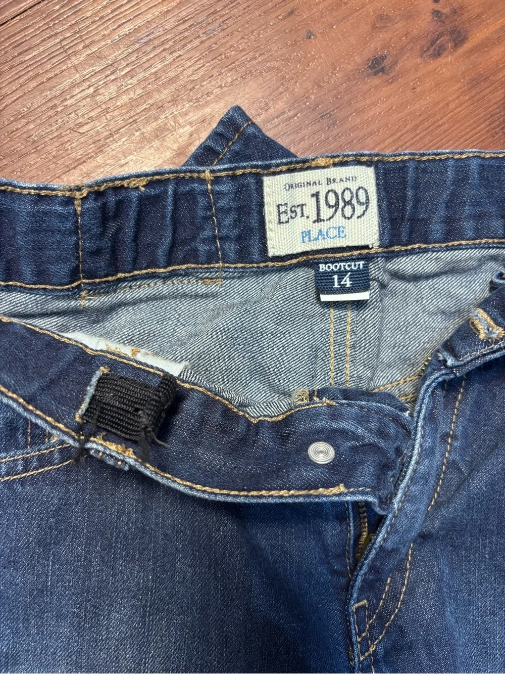 Old Navy brand old
