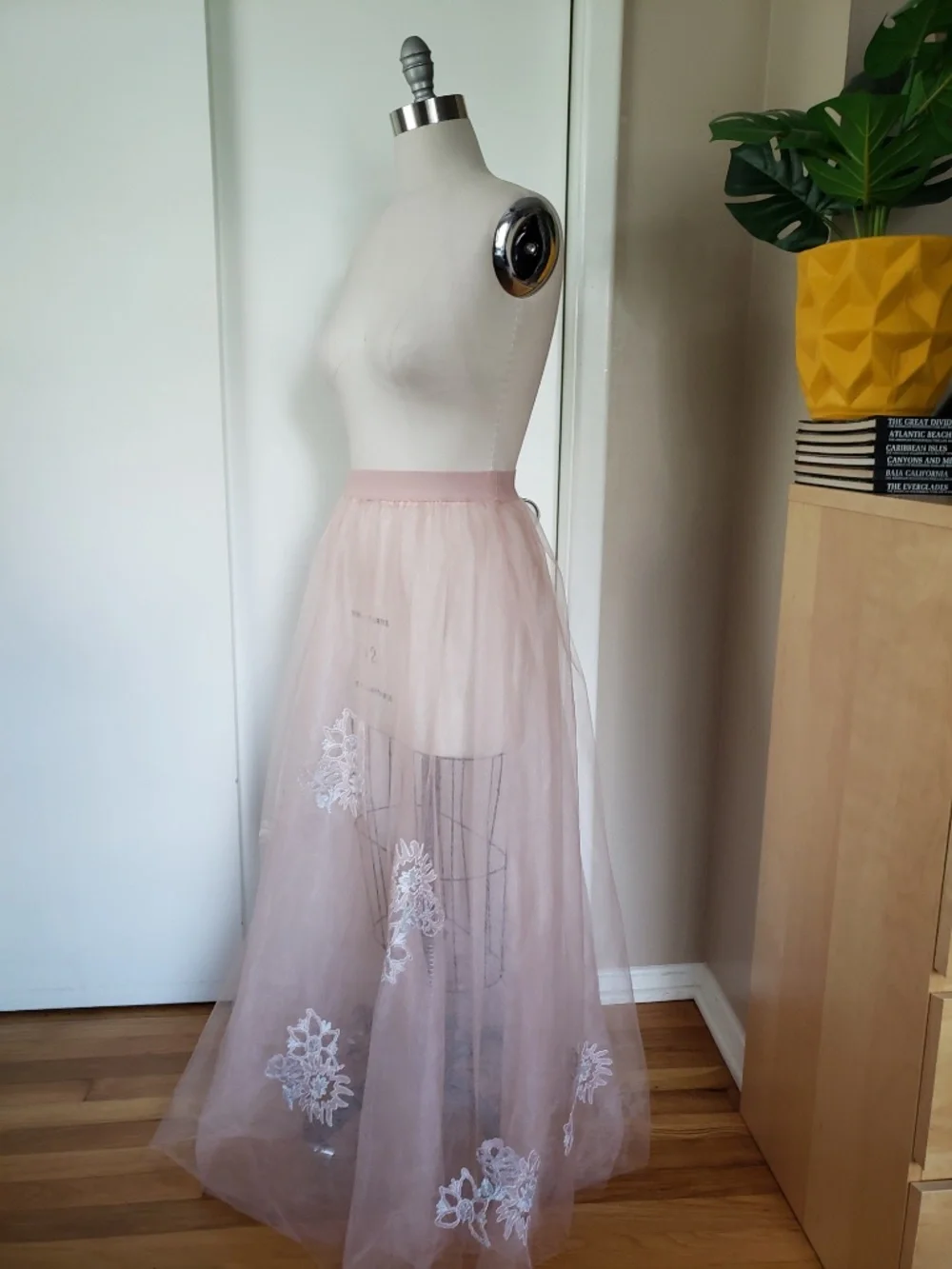 Haute Monde brand haute