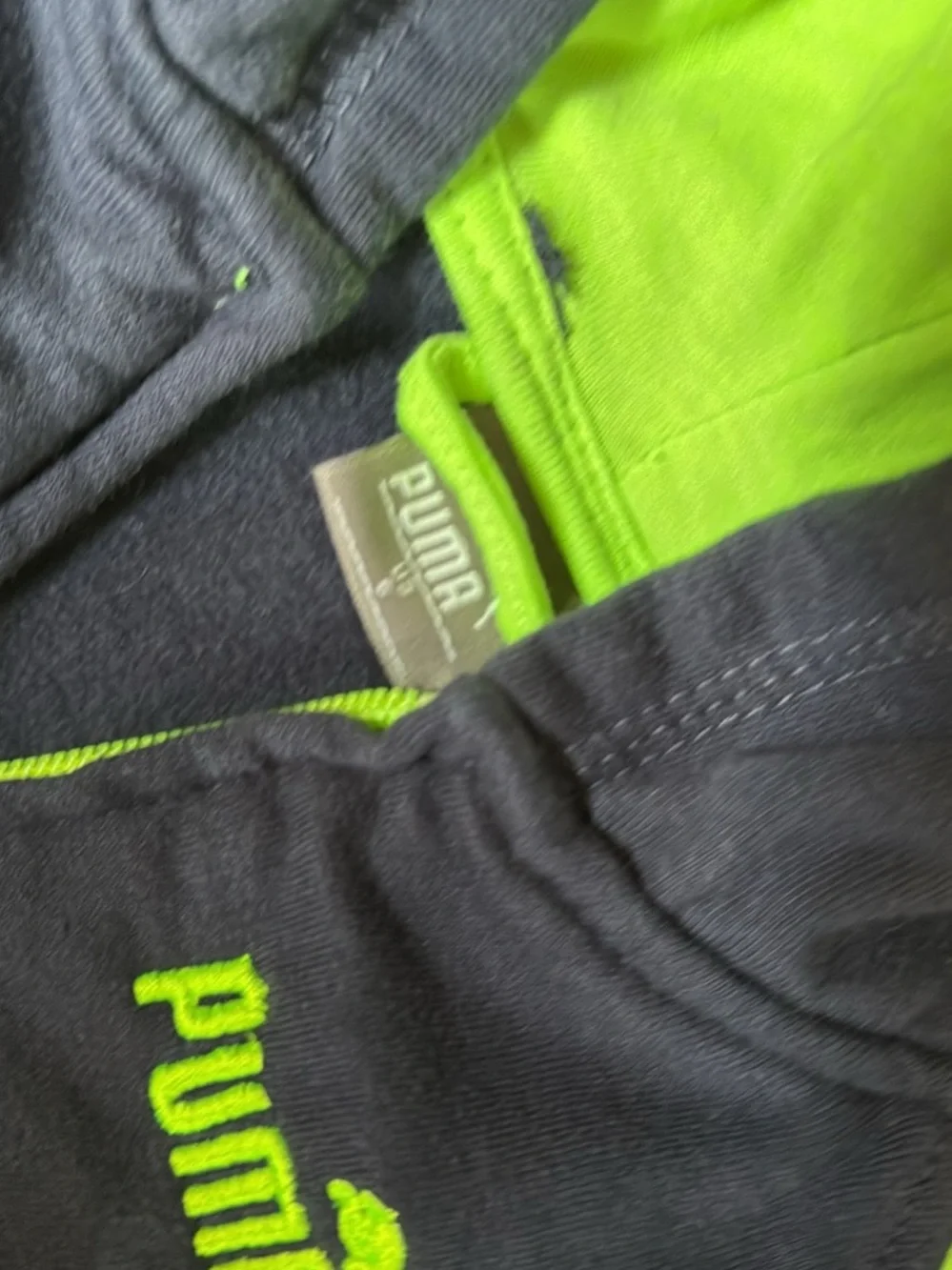 Old Navy classic zip