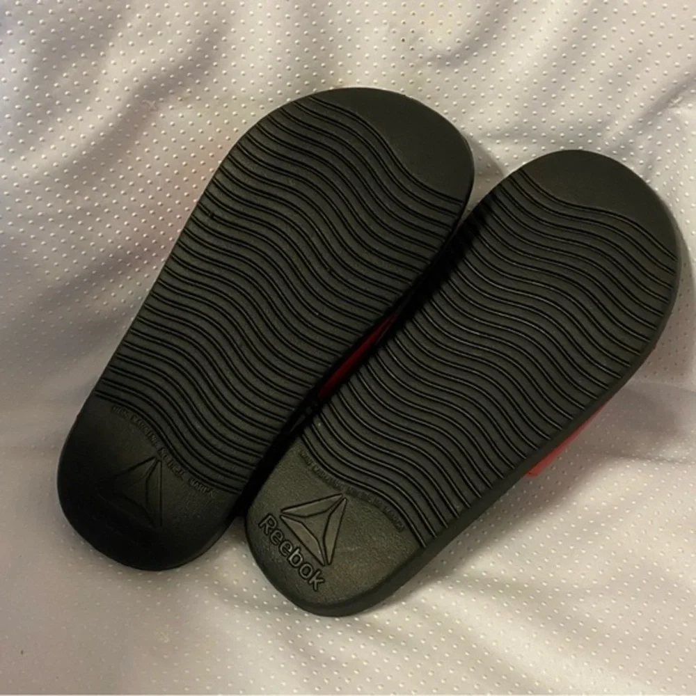 Reebok shoes sandals