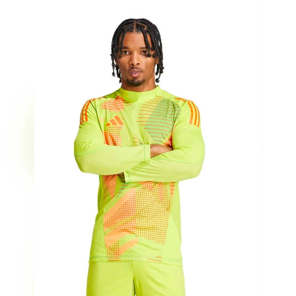 adidas 🔥 back