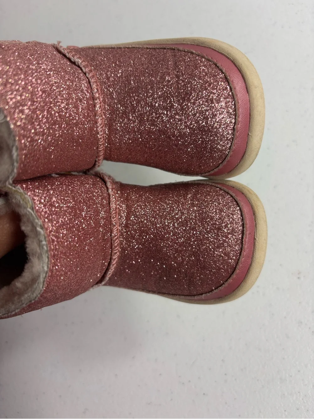 UGG Keelan toddler boots in pink glitter  toddler size 5