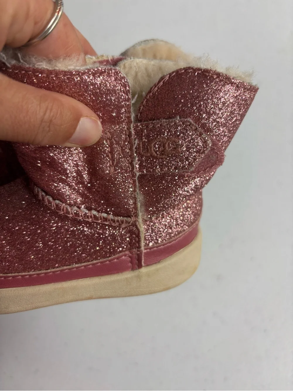 UGG Keelan toddler boots in pink glitter  toddler size 5