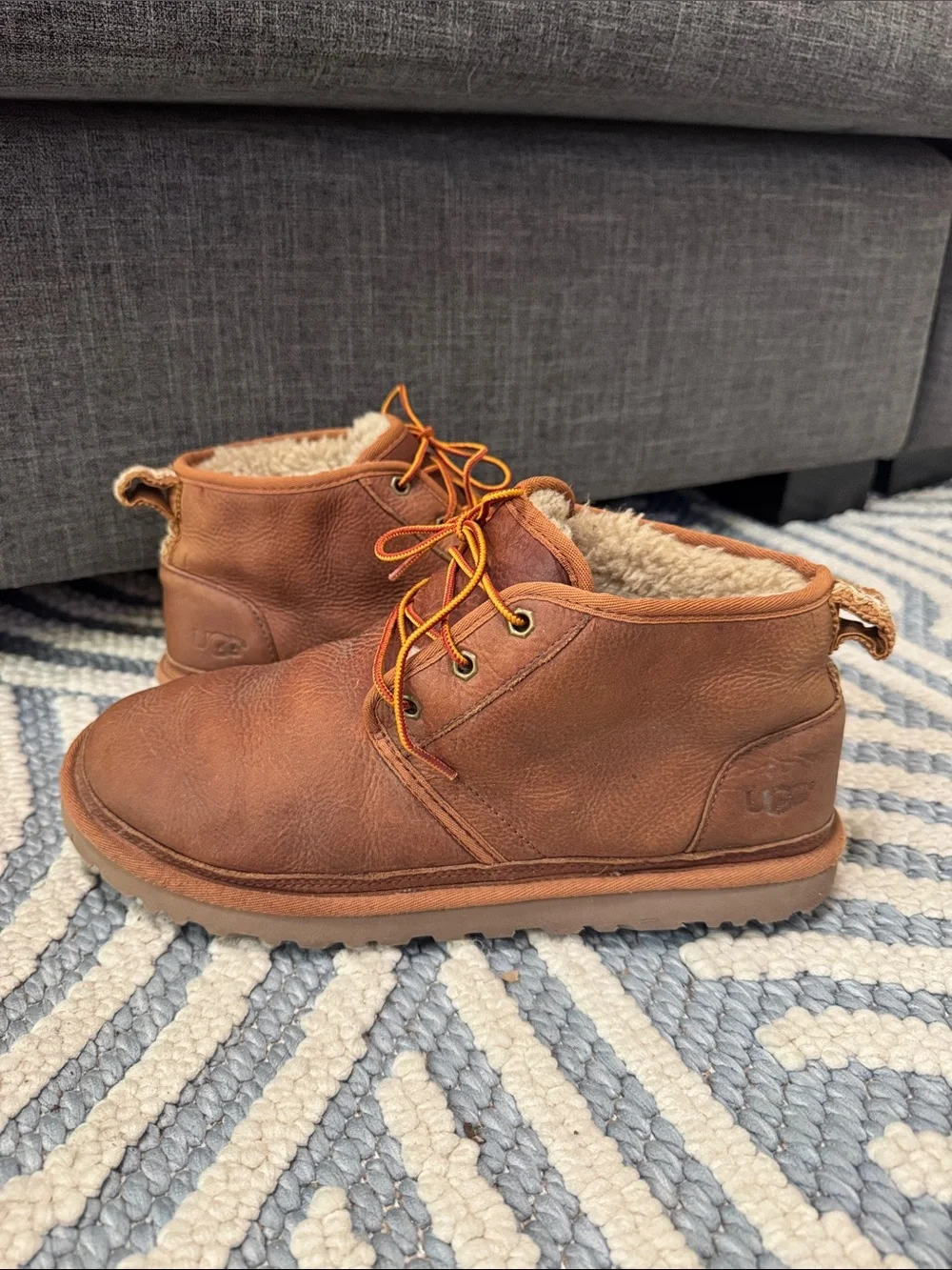 UGG classic versatile