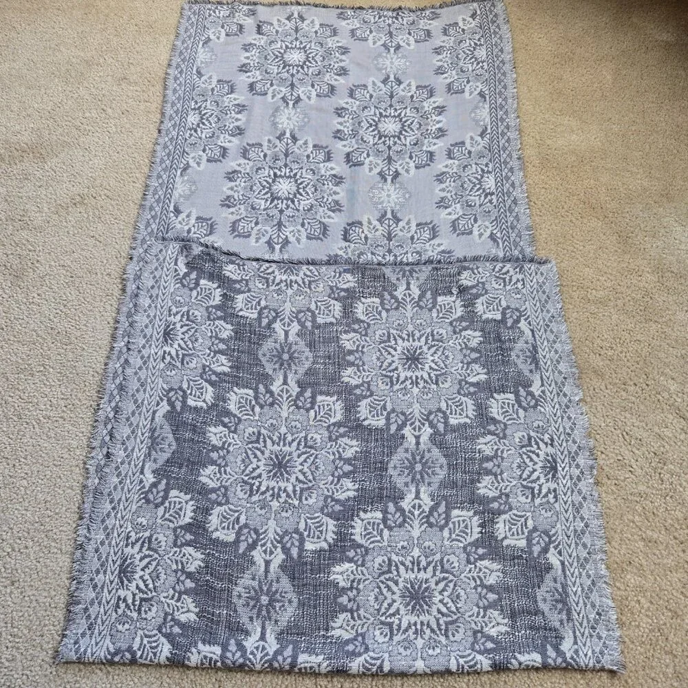 J. Jill white jacquard odor