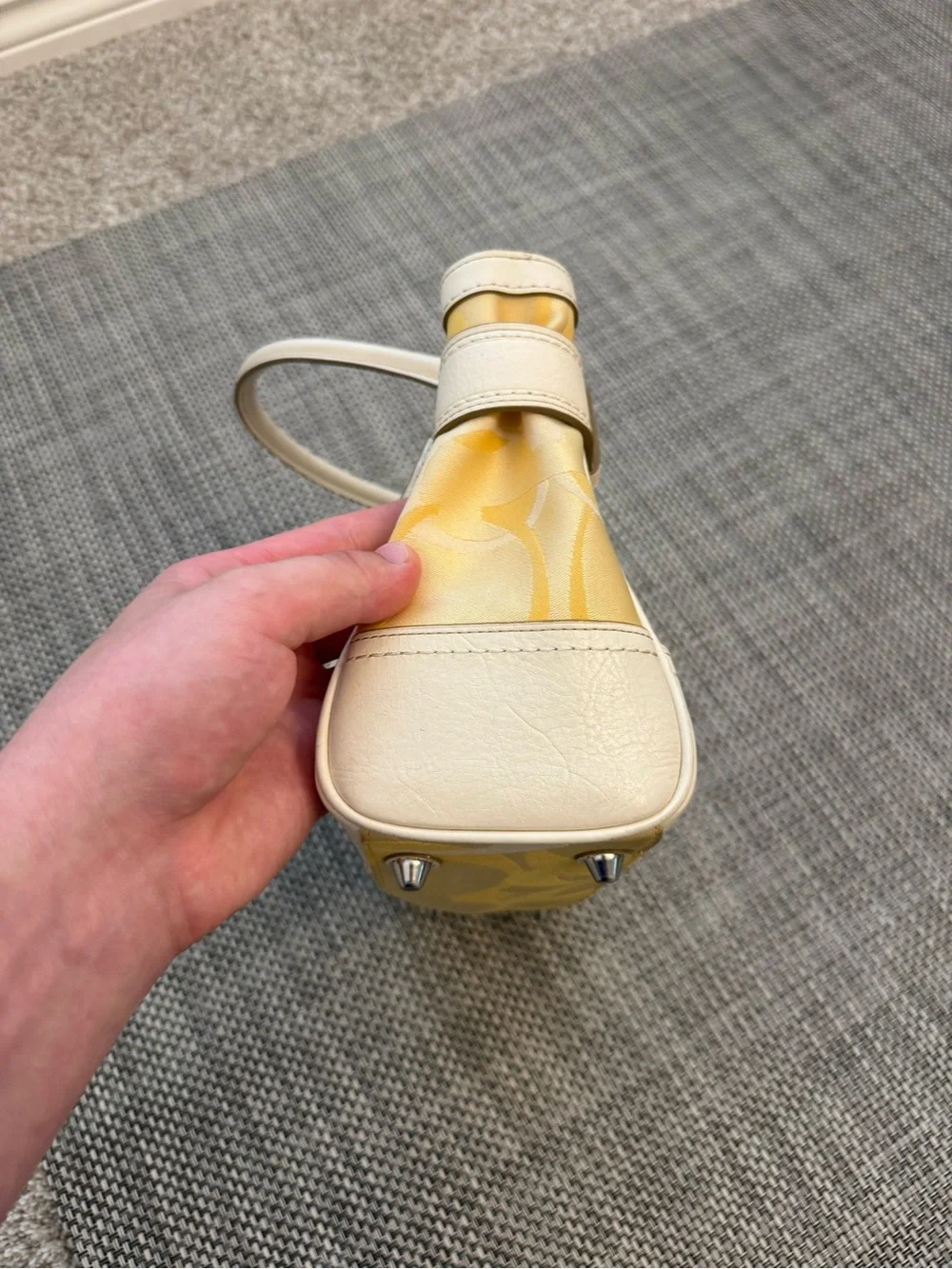 Coach stunning y2k