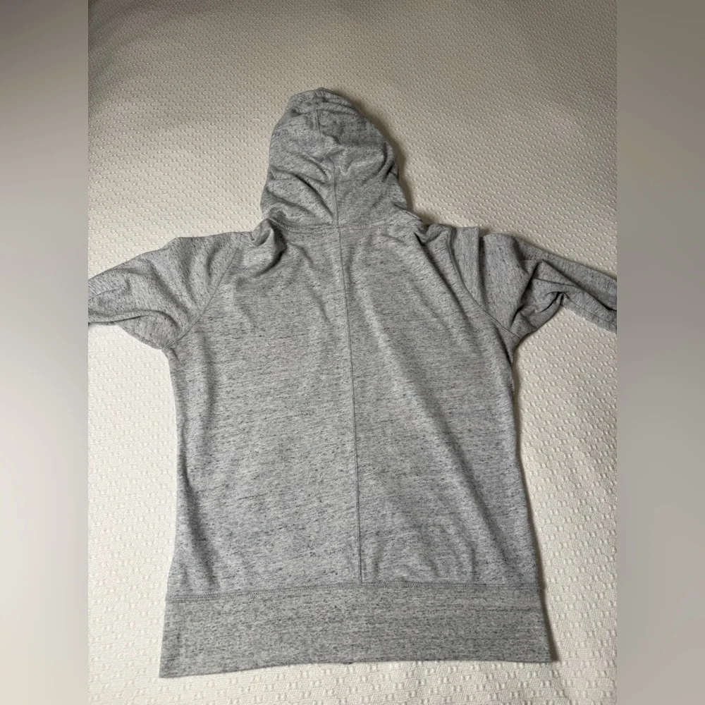 Nike medium light