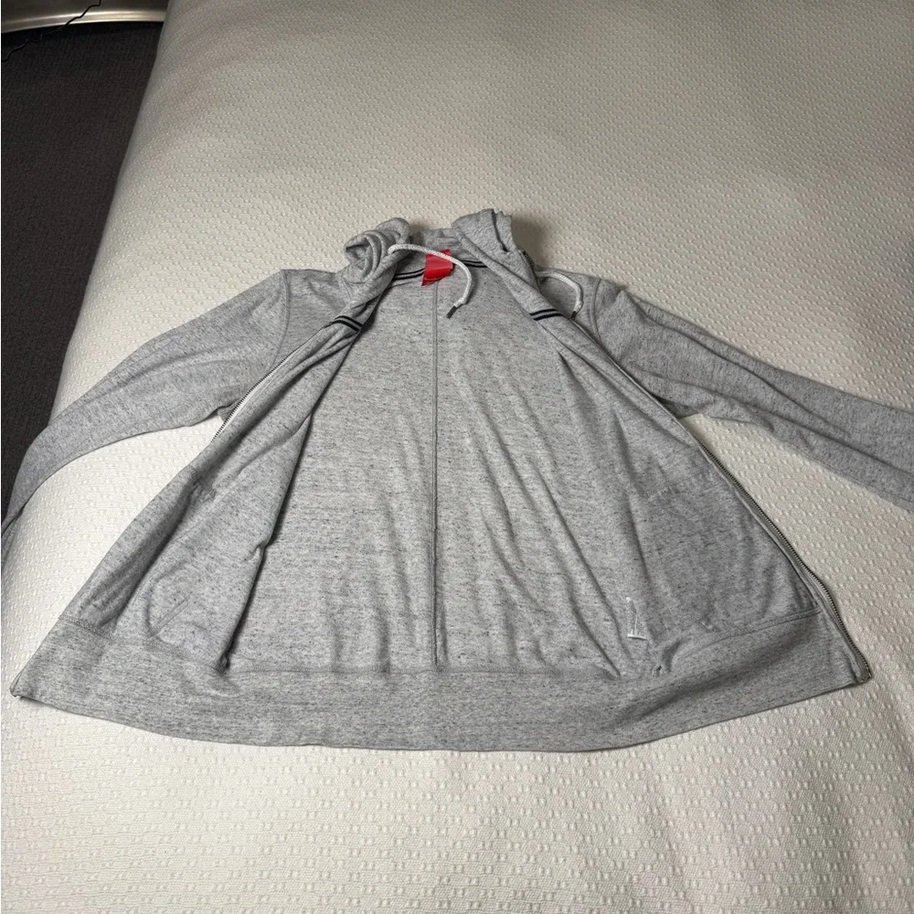 Nike medium light