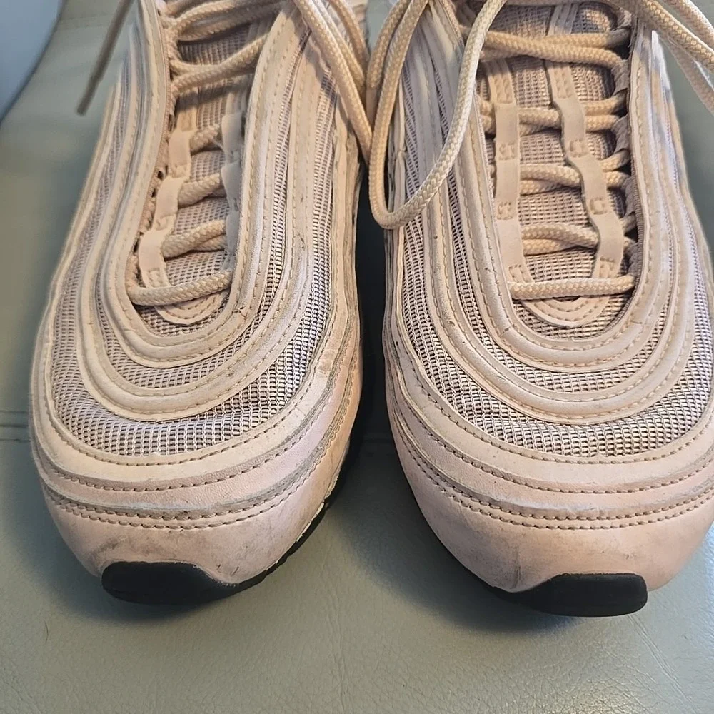 Nike women air