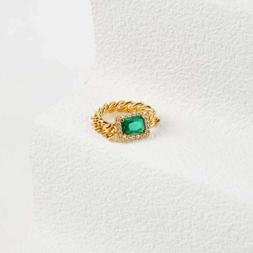 PREMIUM CUBIC ZIRCONIA DECOR CHAIN RING