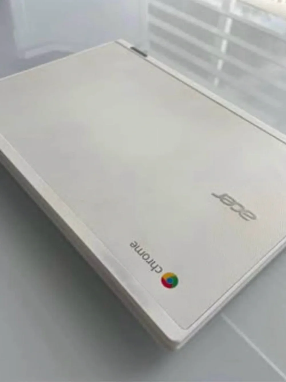 Acer compact chromebook