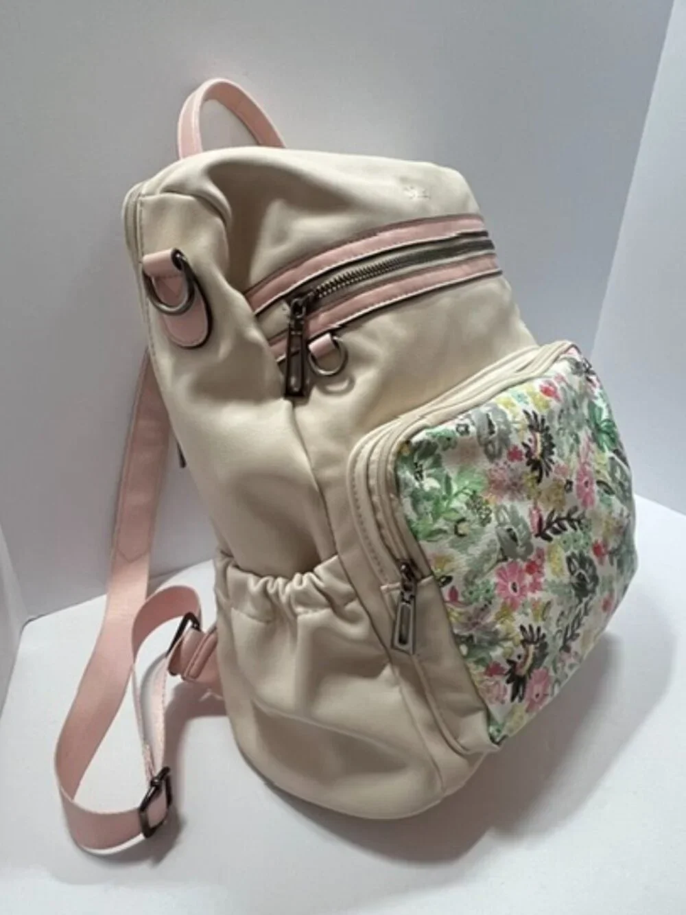 Cluci cream pink