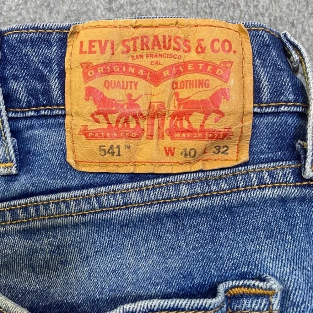 Levis reasonable offers