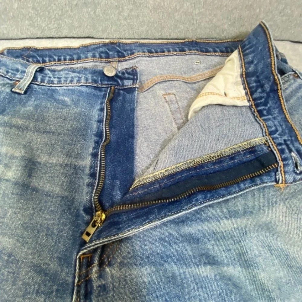 Levis reasonable offers