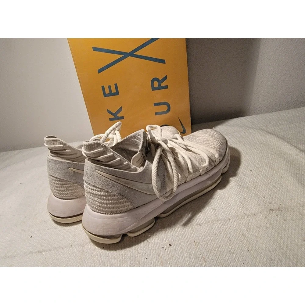 Nike these shoes