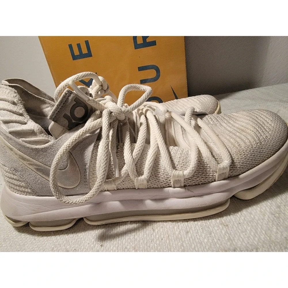 Nike these shoes