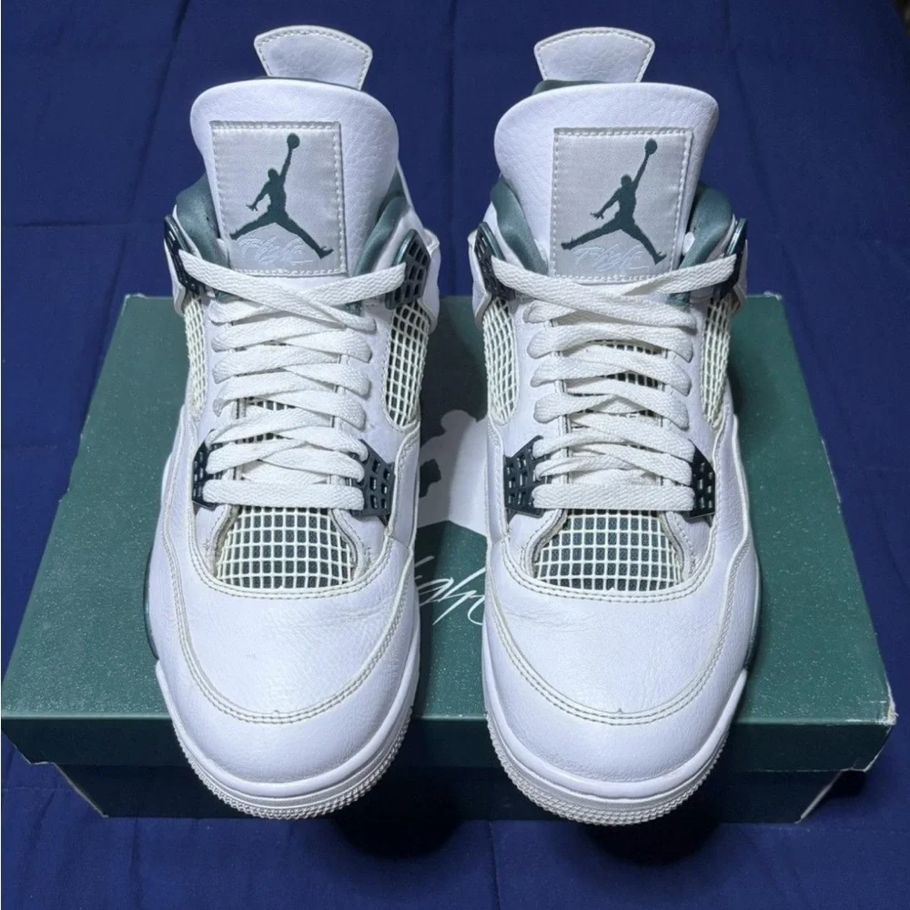 Jordan 4 Retro Oxidized Green 2024 Size 10