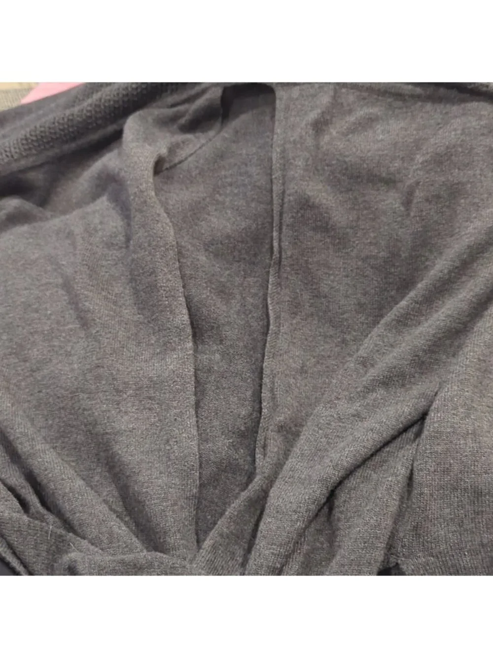 lululemon athletica this throw thumbholes