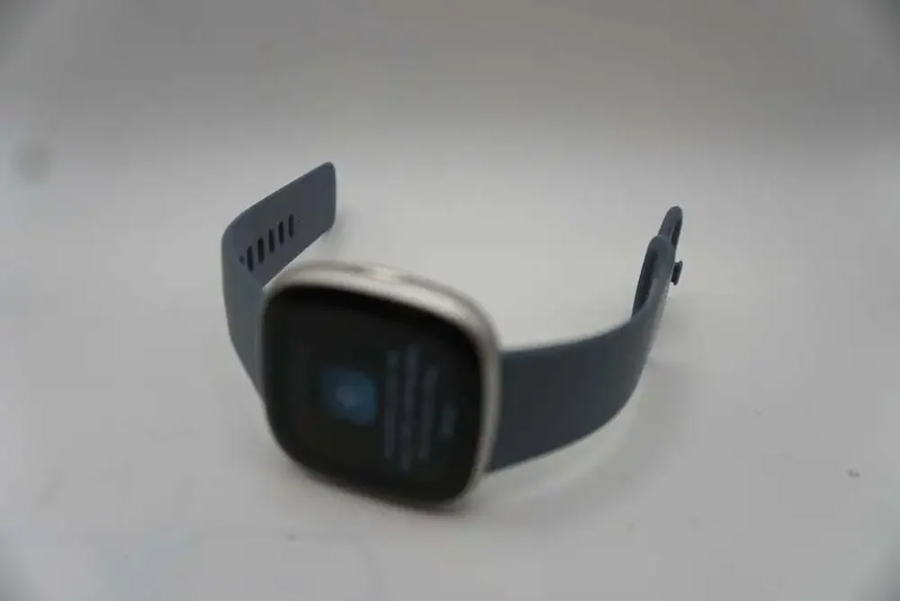 fitbit bands new or
