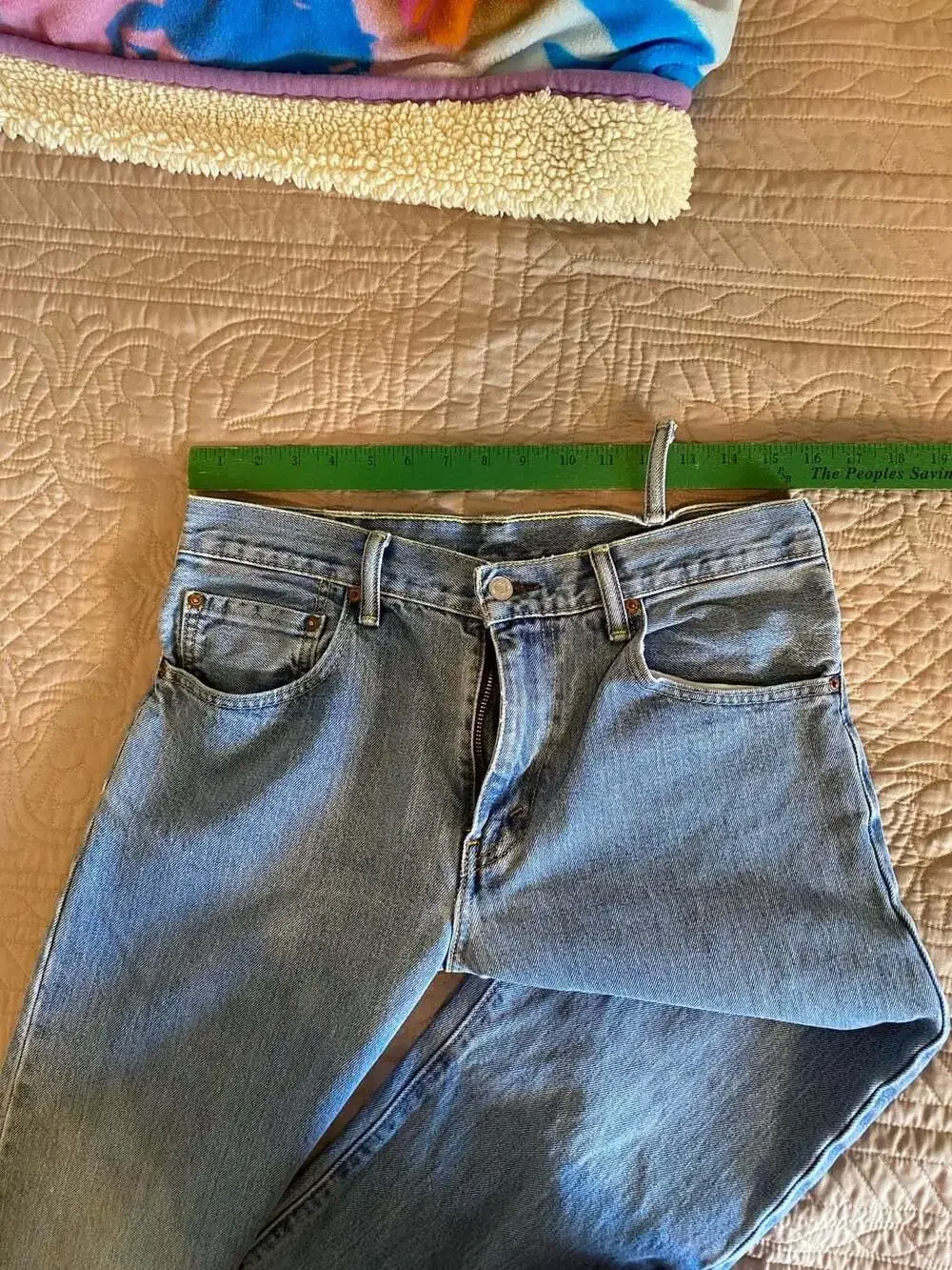 Levis levi 517