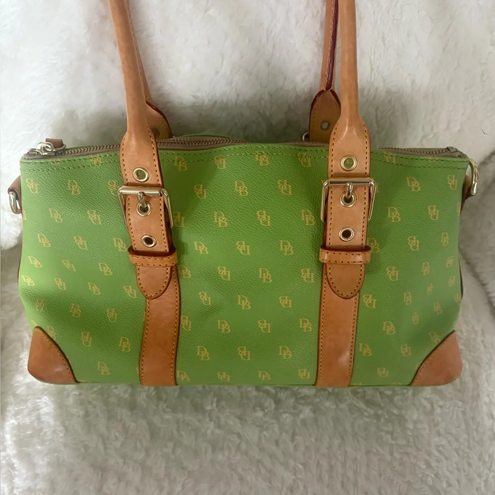 Dooney & Bourke stylish green