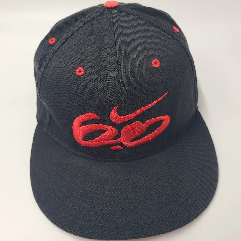 Nike Hat Fitted (Seems M-L) Black Red 6.0 Action Sports Swoosh Logo Skate Men