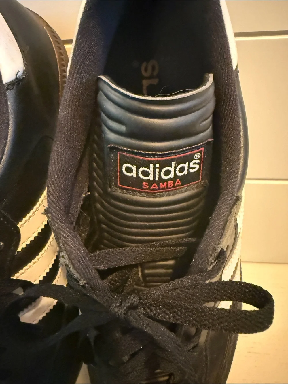 adidas classic samba