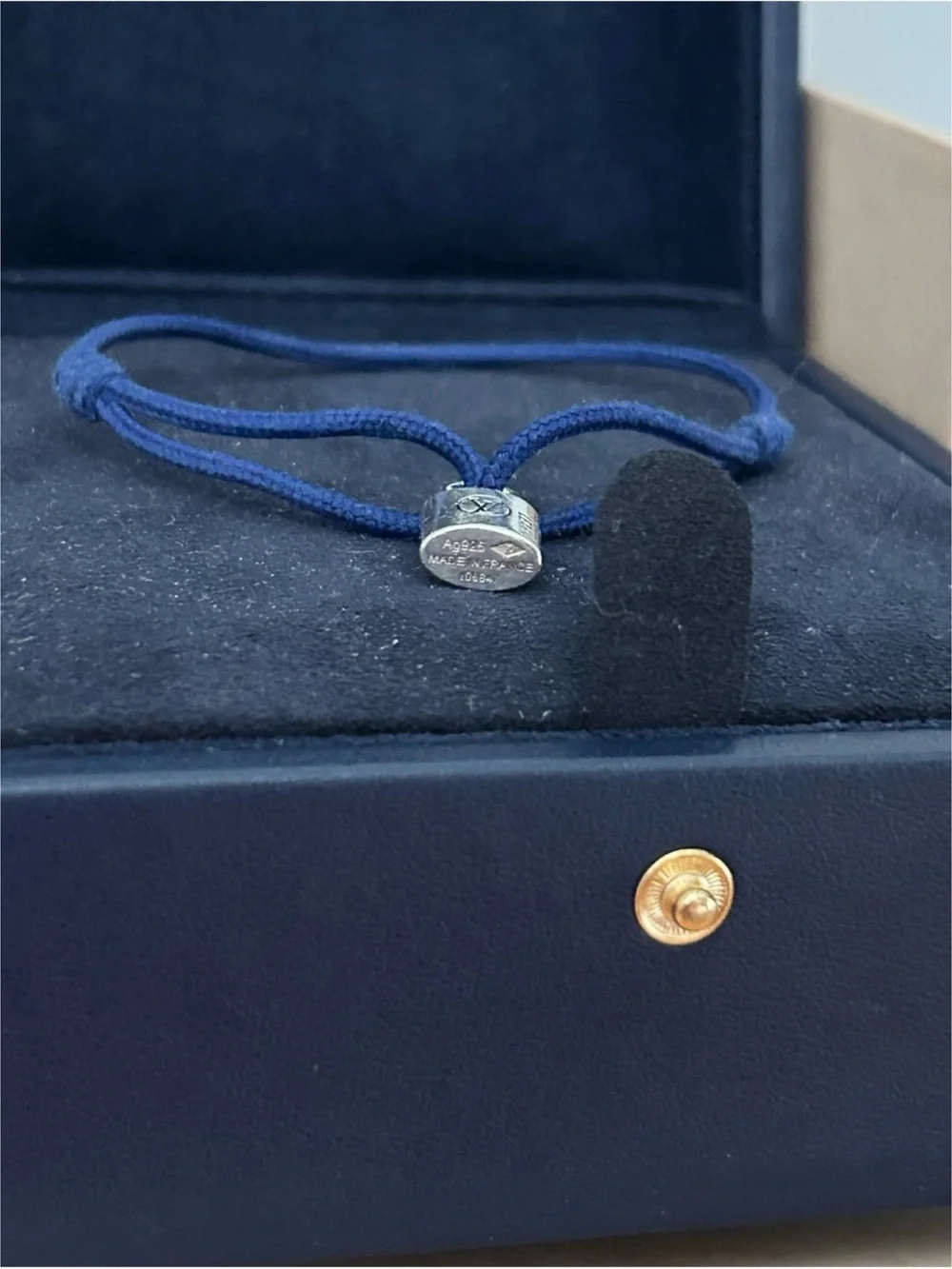 Louis Vuitton *lnc navy