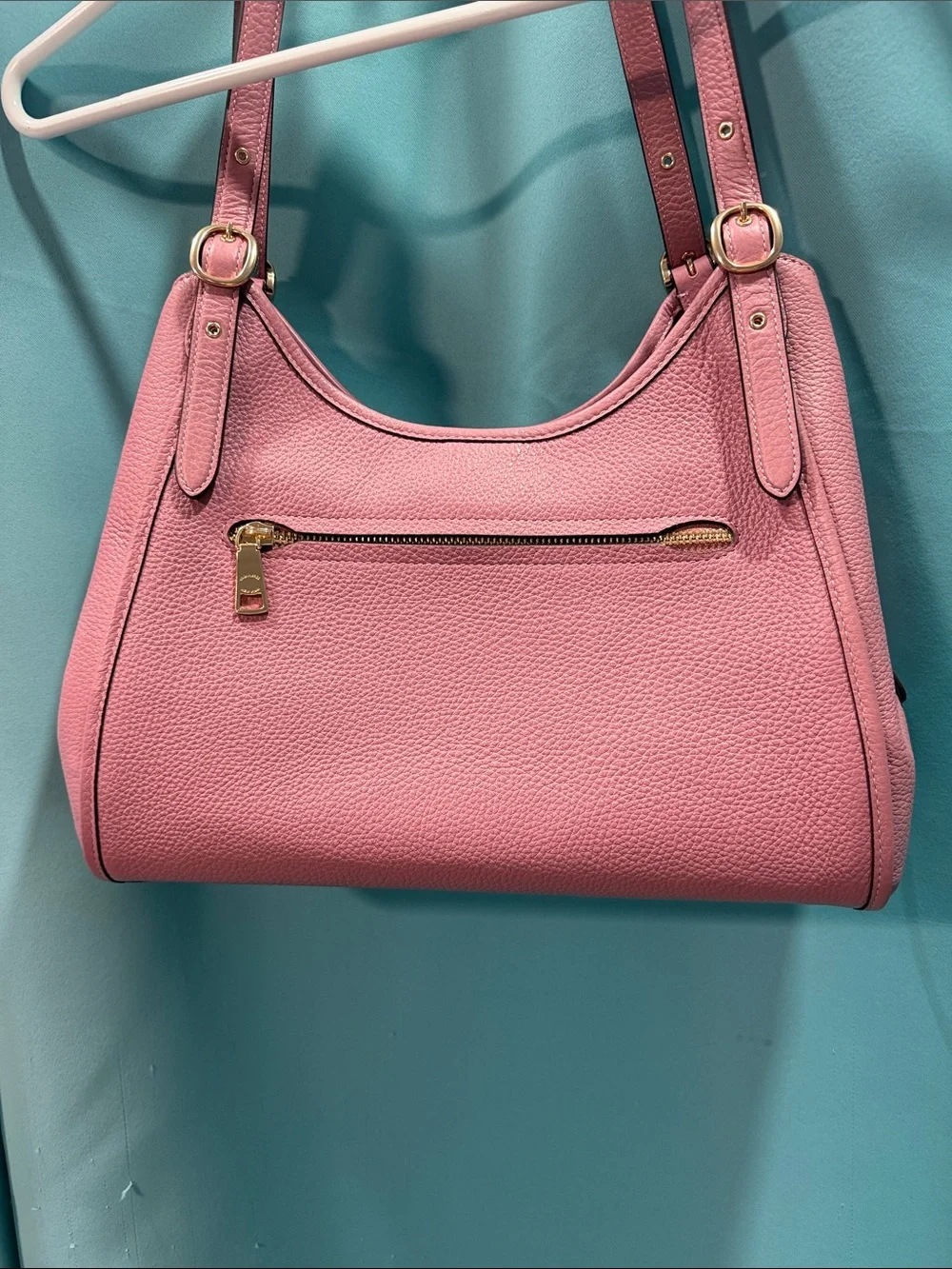 Coach refined pebble
