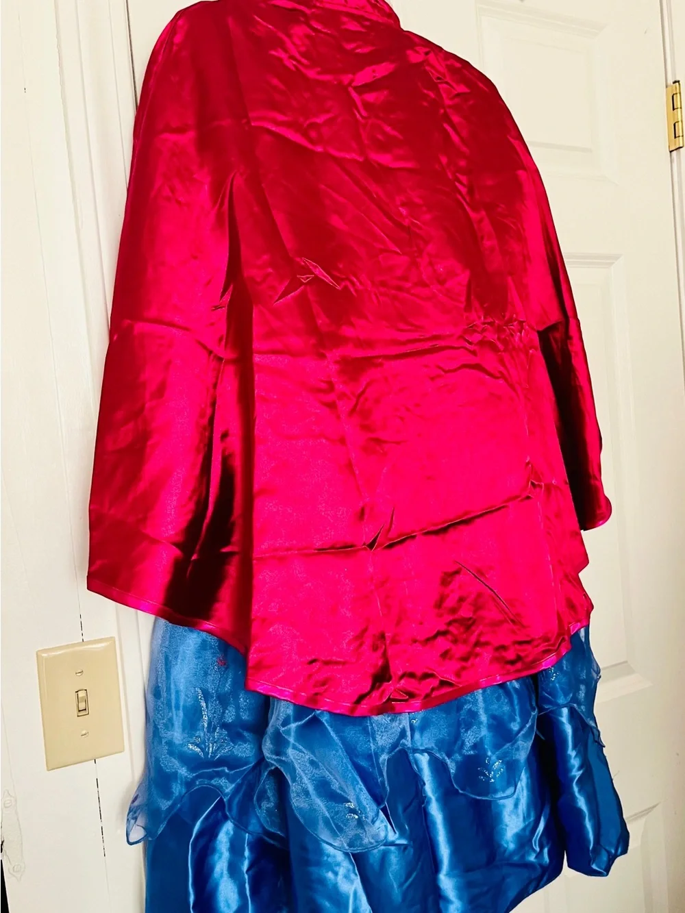 Disney Store Princess Costume Dress Anna Two Piece Cape & Dress Costume Set