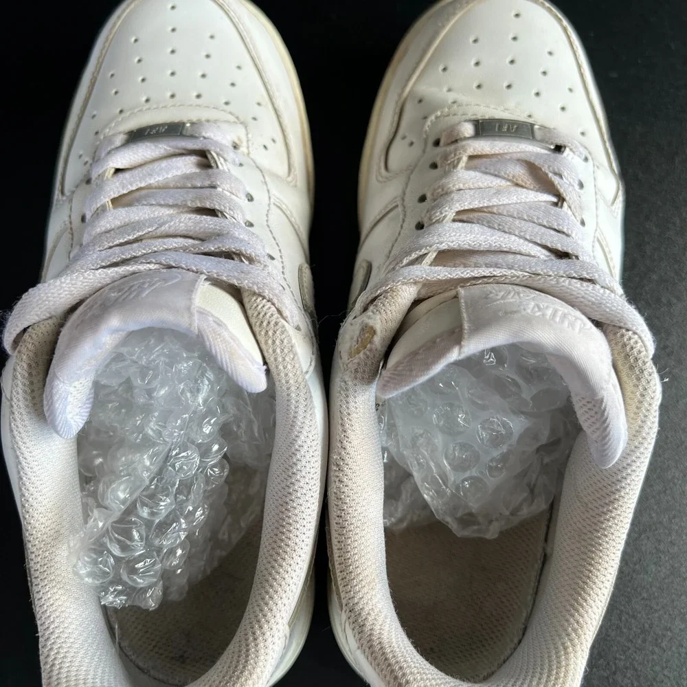 Nike are photos measurements
