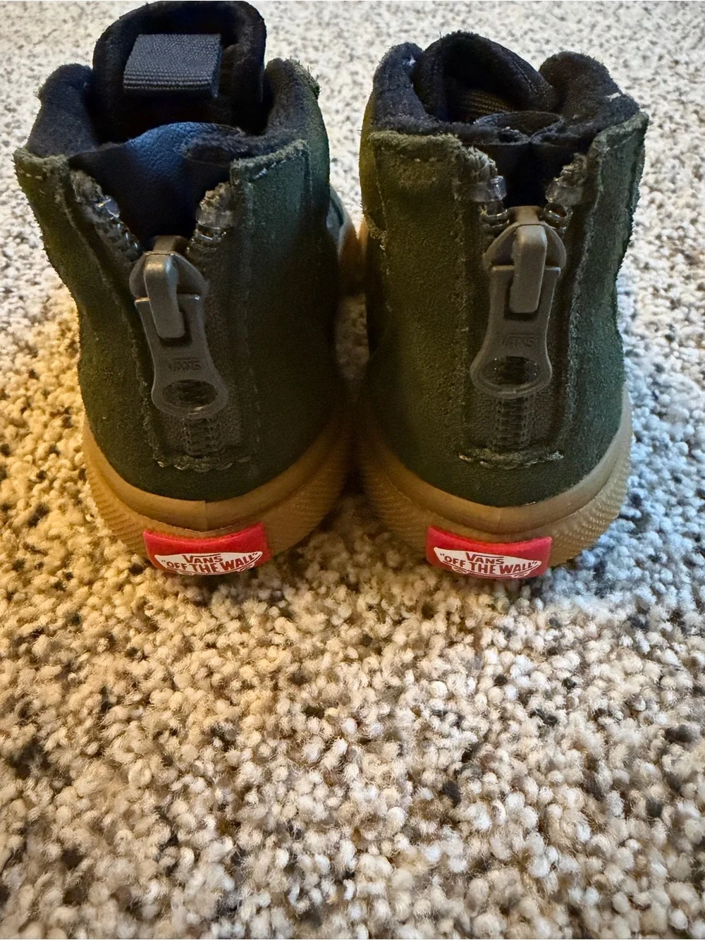 Vans toddler High-Top Sneakers in Olive Green with Gum Sole