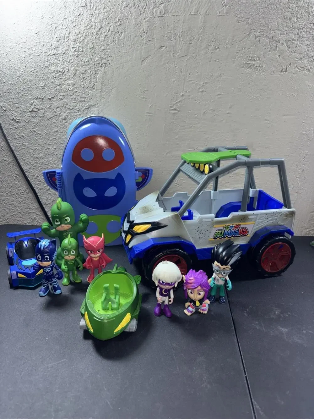 11pc PJ Masks Jeep Cars Clubhouse & Figures Sounds Work