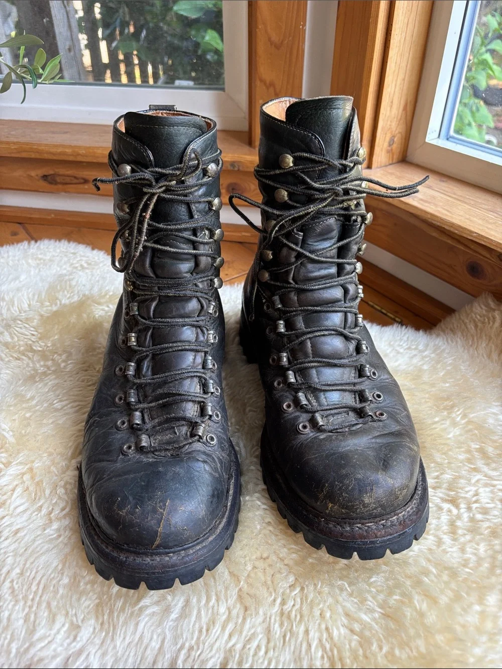 Herman Survivors awesome leather