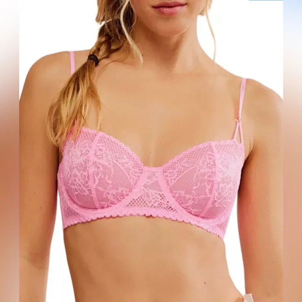 NWOT Free People Intimately Lace Underwire Bra Pink Size 32C