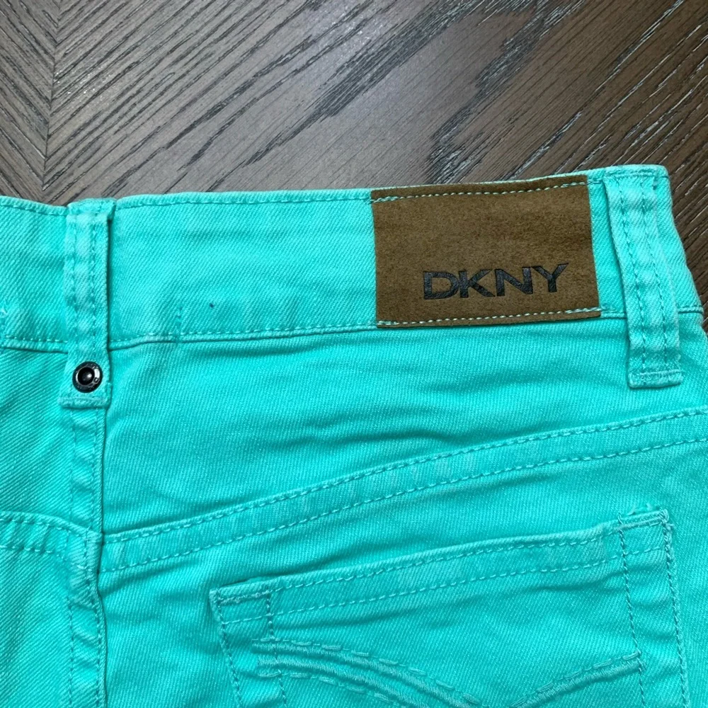 Dkny mint green