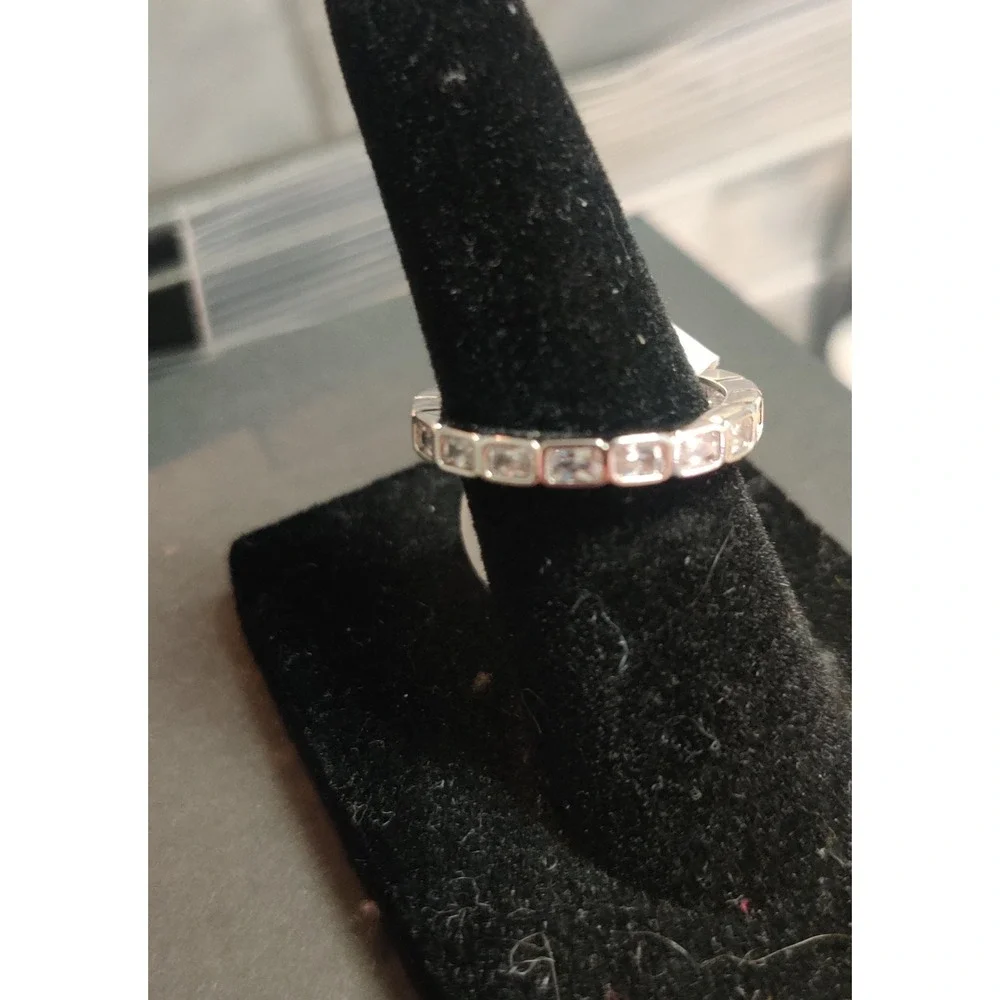 Unbranded moissanite eternity