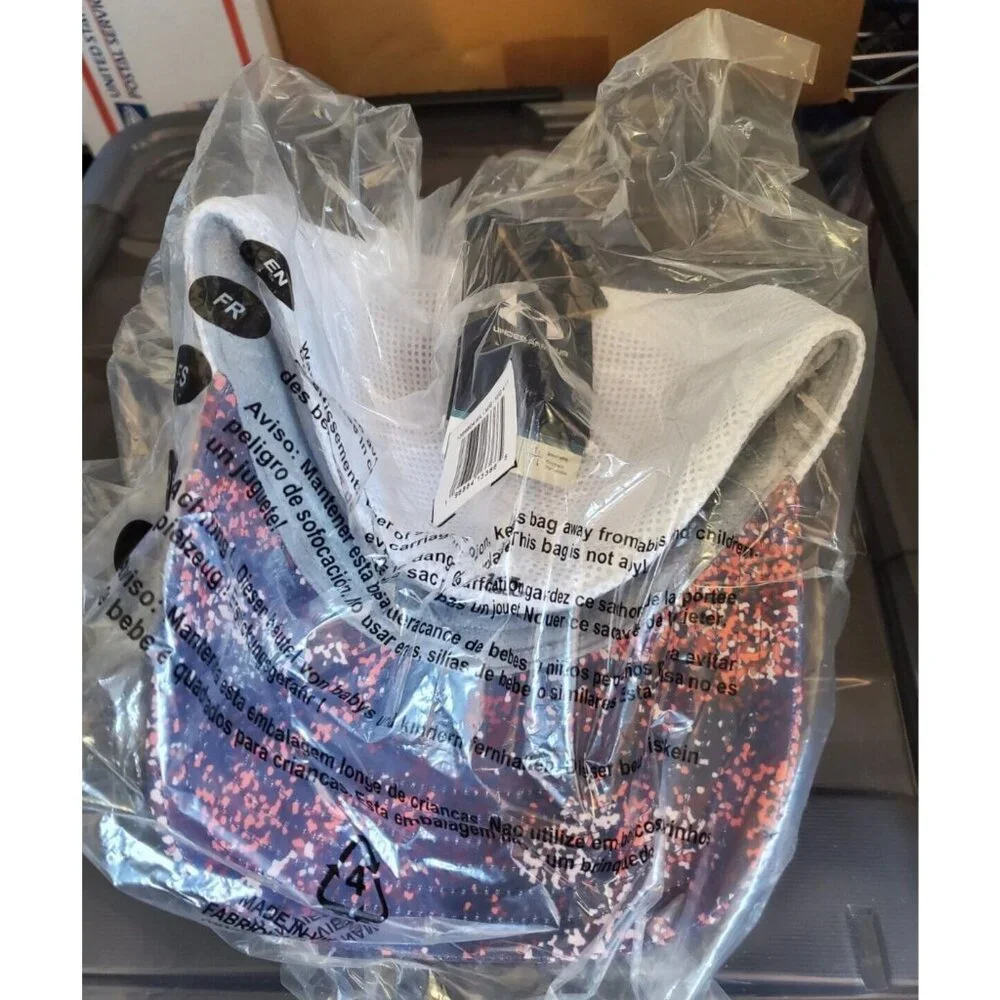 Under Armour under navy iso