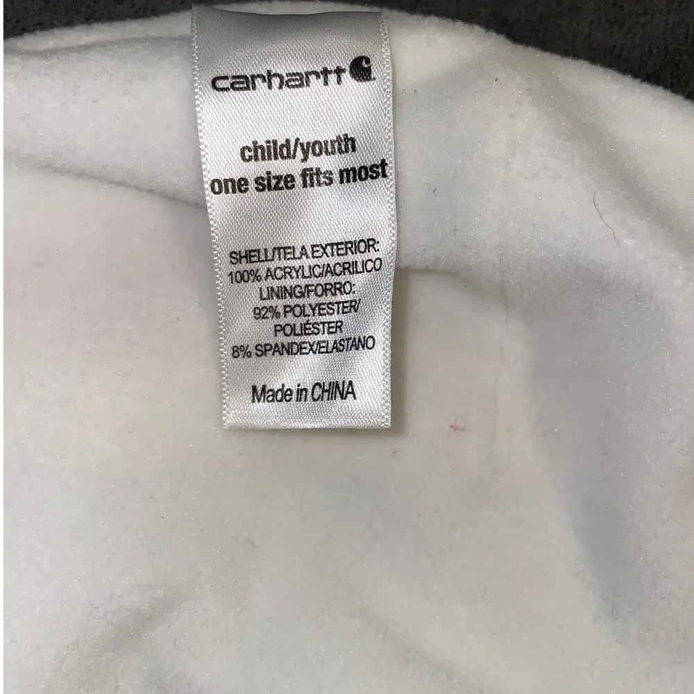 Carhartt features logo