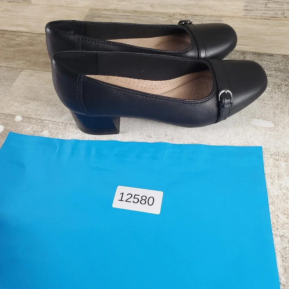 Clarks excellent blue