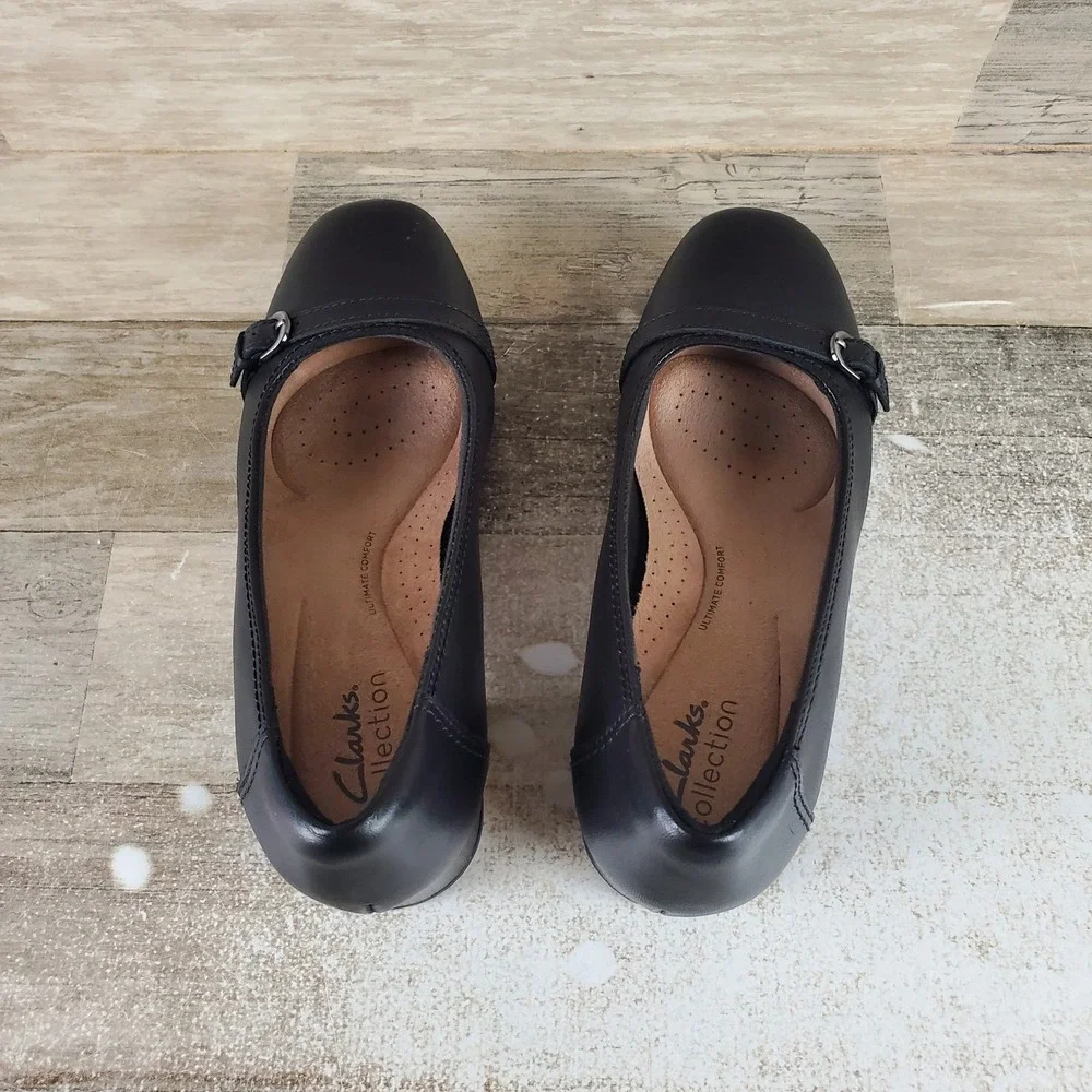 Clarks excellent blue