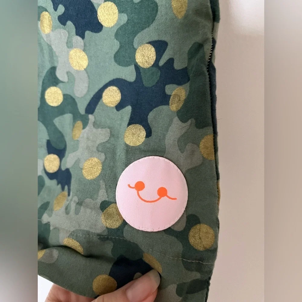 Smiling Button smiling button
