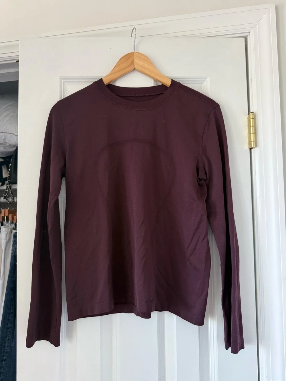 Lululemon Swiftly Relaxed Long Sleeve Top Black Plum