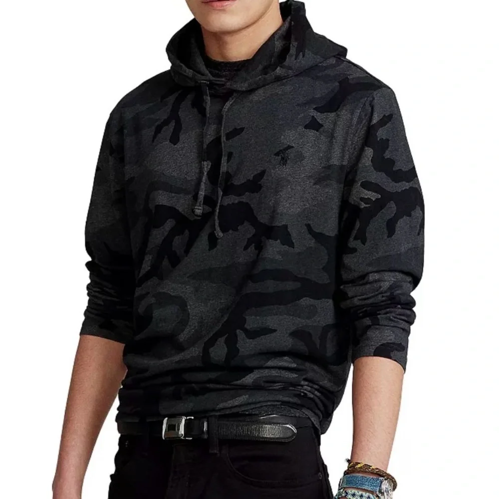 Polo Ralph Lauren Men’s Camo T-Shirt w/ Hoodie | Light Hoodie | Size M